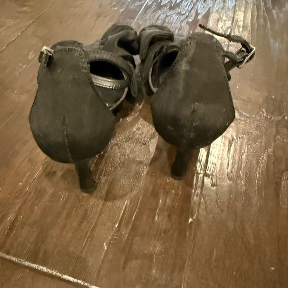 A New Day Black Bow Heels - Picture 3 of 5